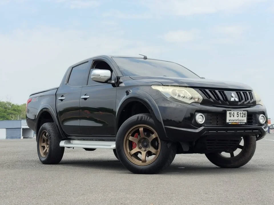 2018 Mitsubishi Triton V 2
