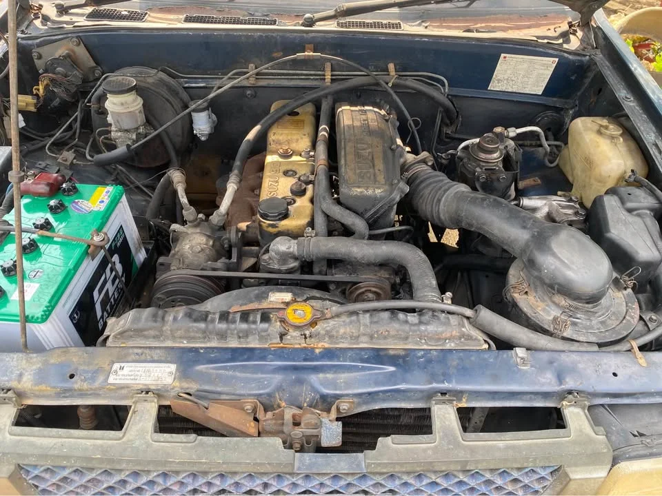 1994 Isuzu TFR III 3
