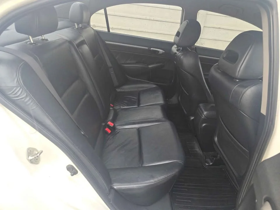2011 Honda Civic VIII 2