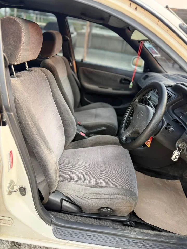 1990 Toyota Corolla Altis VII (E100) 3