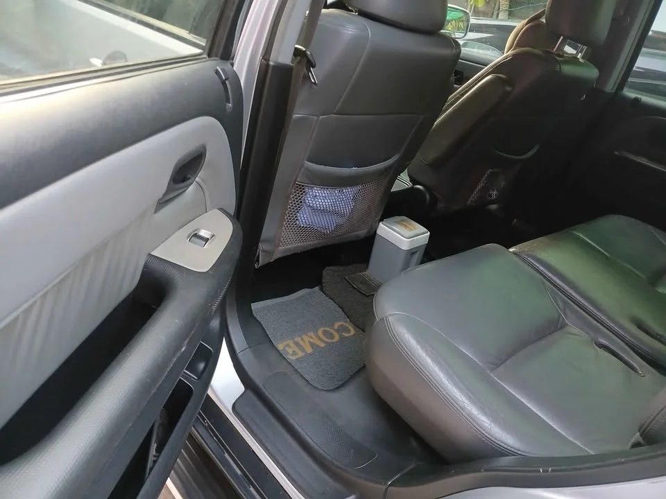 2003 Honda CR-V II 3