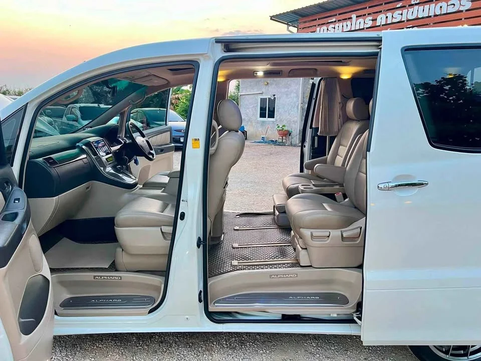 2005 Toyota Alphard, Vellfire I (AH10) 2