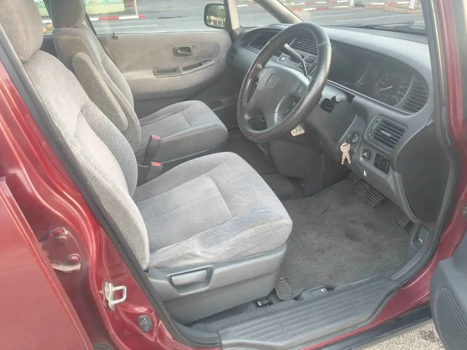 1997 Honda Odyssey I 2