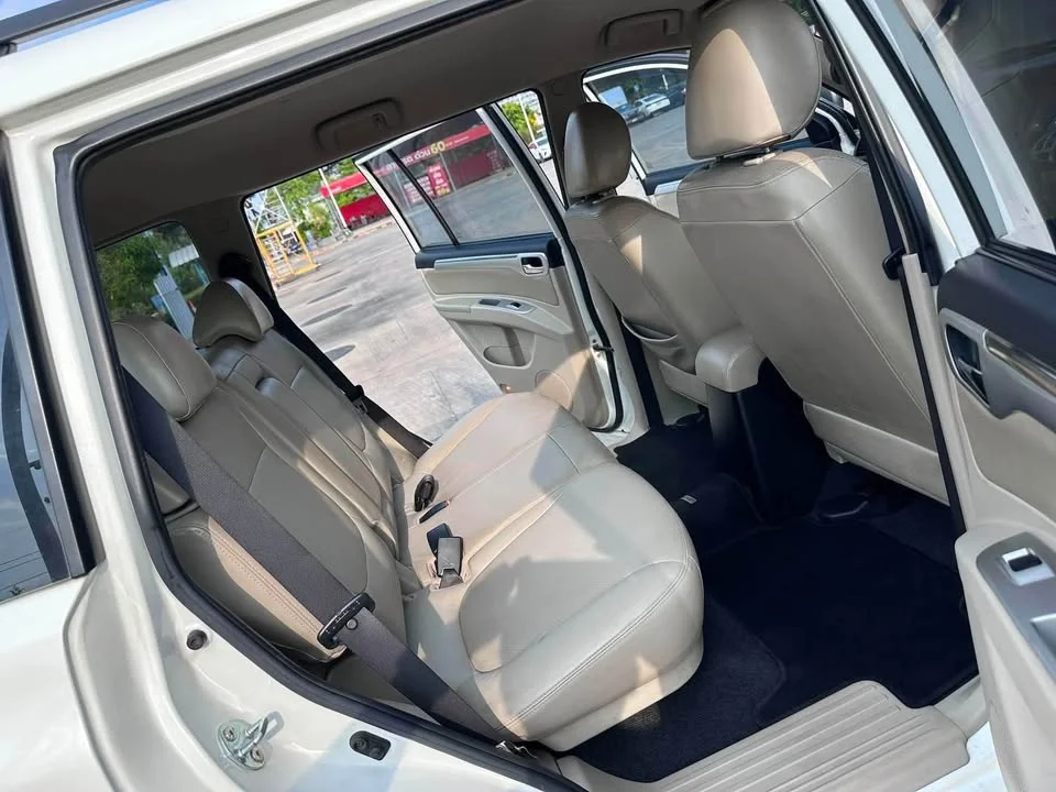 2011 Mitsubishi Pajero Sport II 2