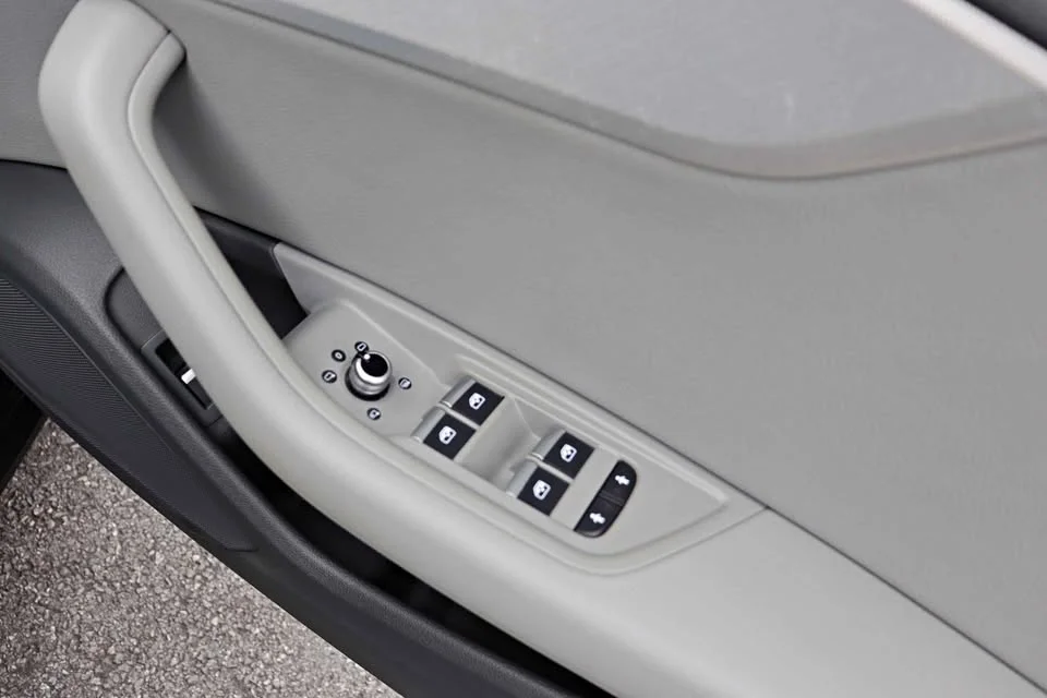 2016 Audi A4 B9 (8W) 2