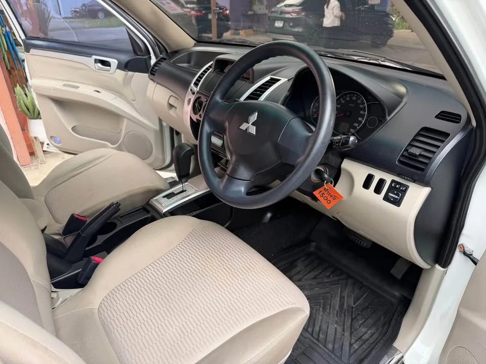 2011 Mitsubishi Pajero Sport II 3