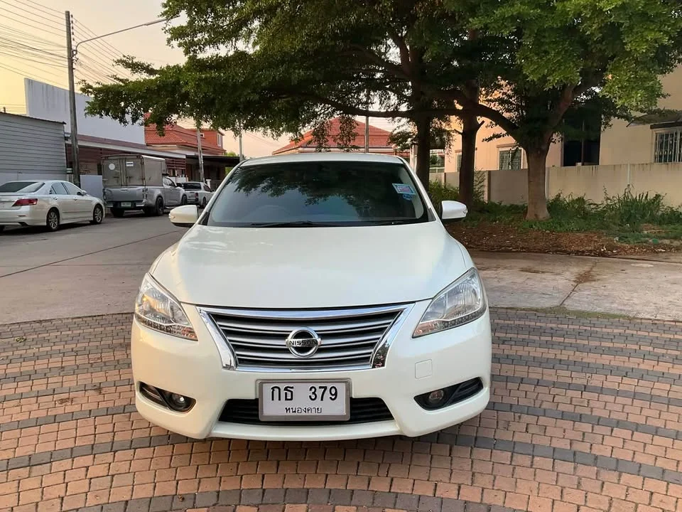 2013 Nissan Sylphy III (B17) 3