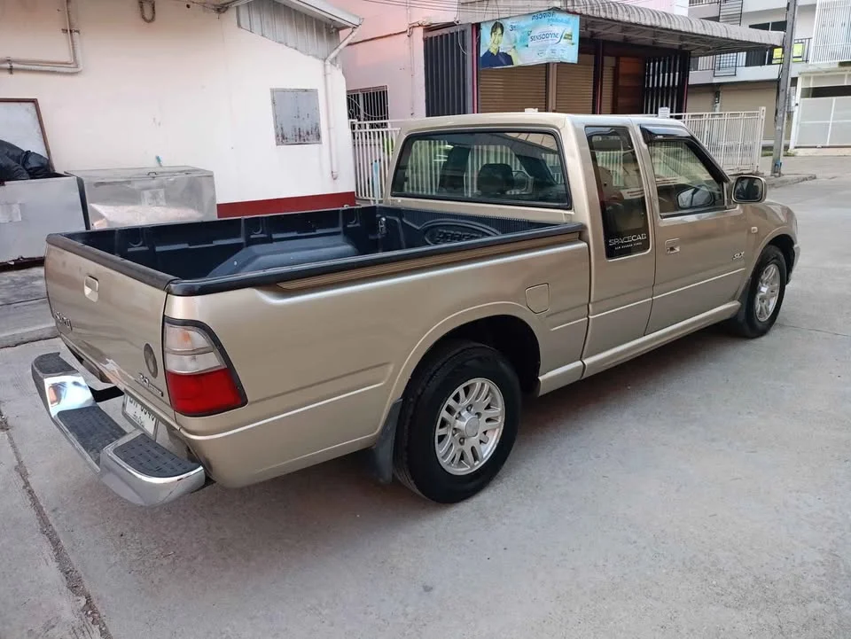 2002 Isuzu Faster Dragon Eyes III 3