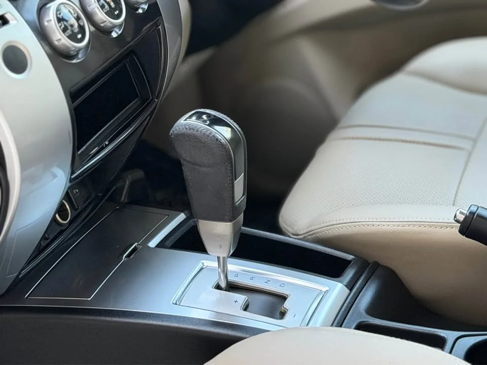 2012 Mitsubishi Pajero Sport II 3