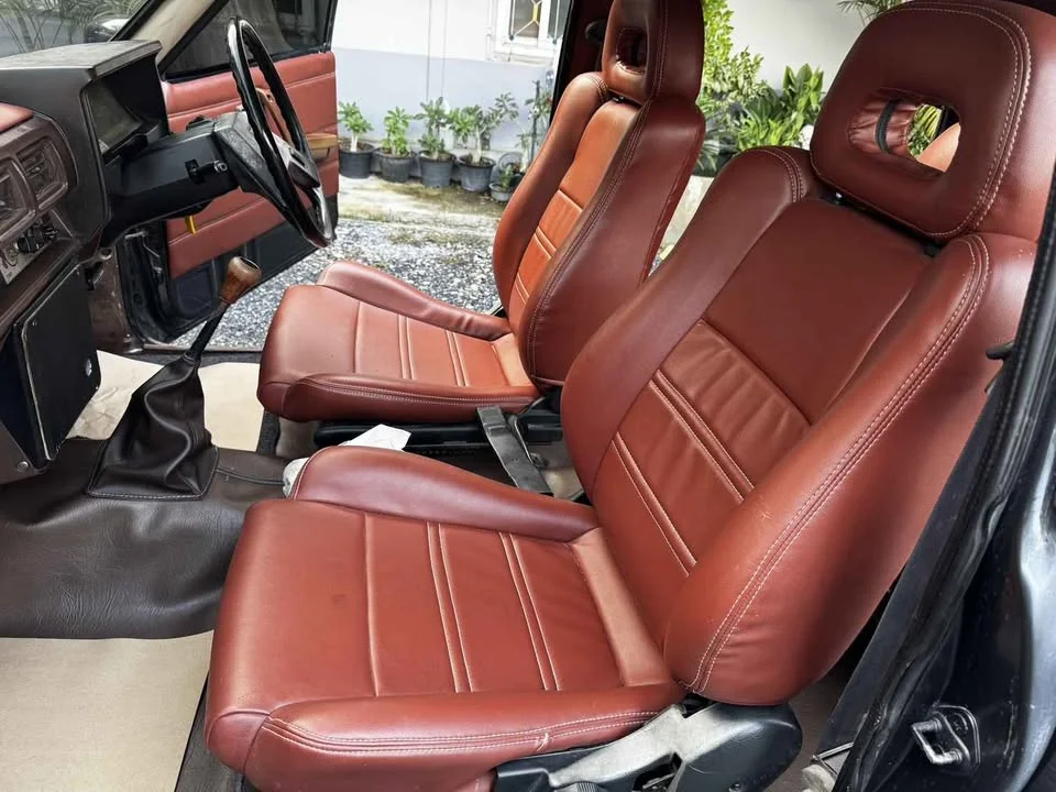 1986 Toyota Hilux Mighty-X V 3