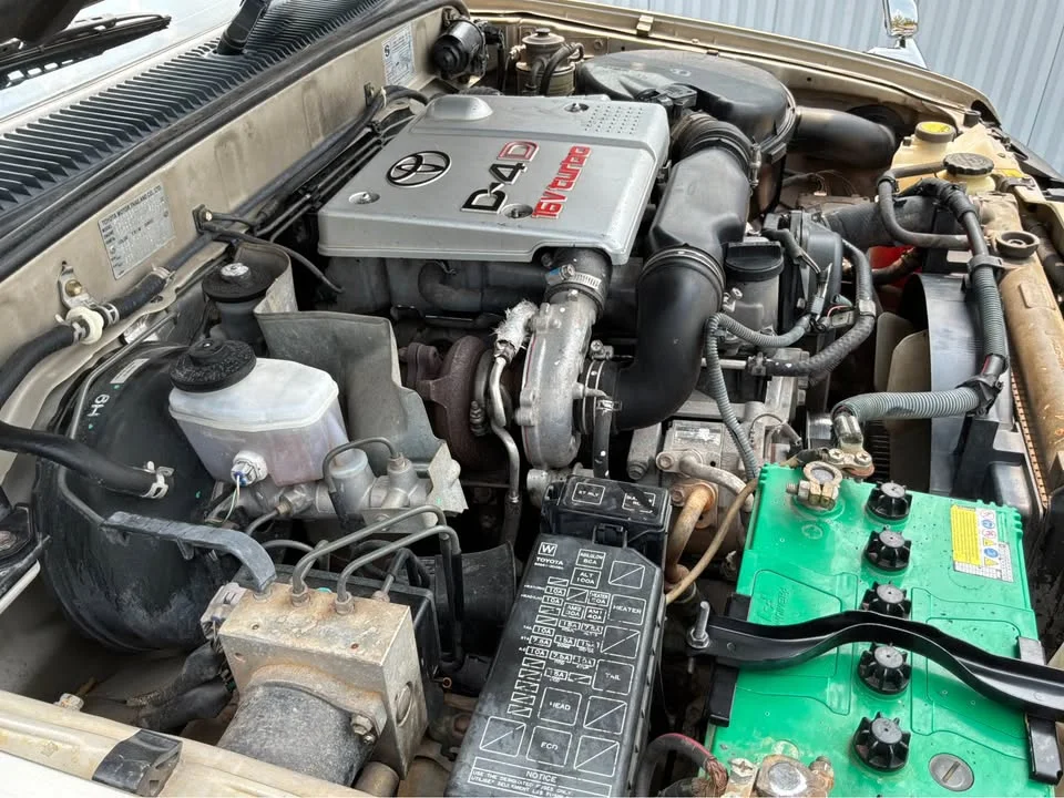 2003 Toyota Hilux Tiger VI 3