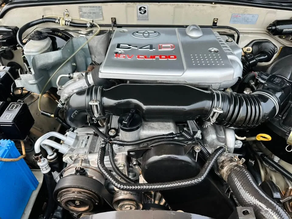 2003 Toyota Hilux Tiger VI 2