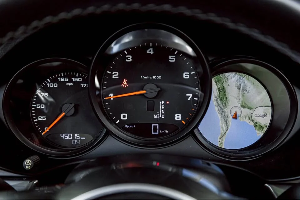 2017 Porsche 718 Boxster and Cayman IV 3