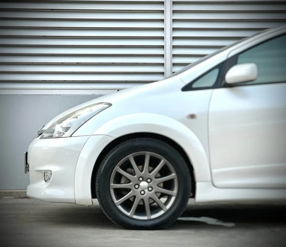 2008 Toyota Wish I 3