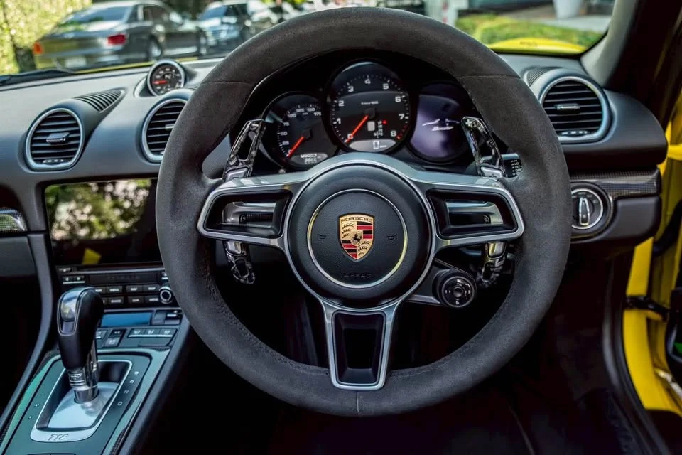 2017 Porsche 718 Boxster and Cayman IV 3