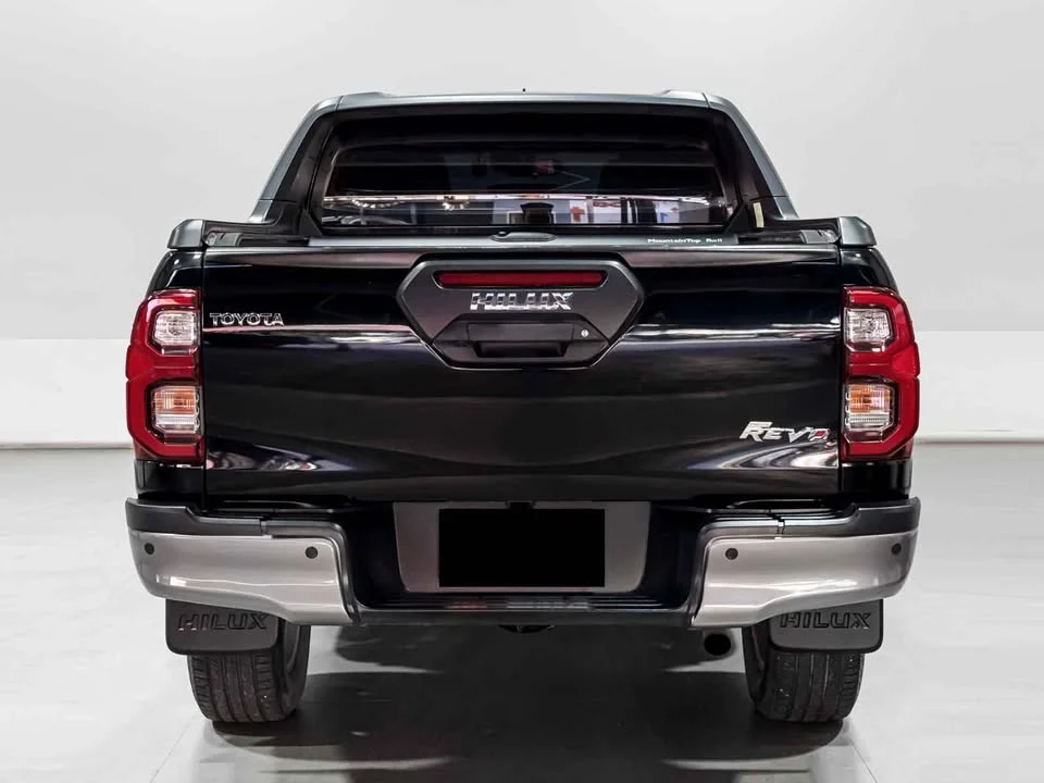 2020 Toyota Hilux VIII 3