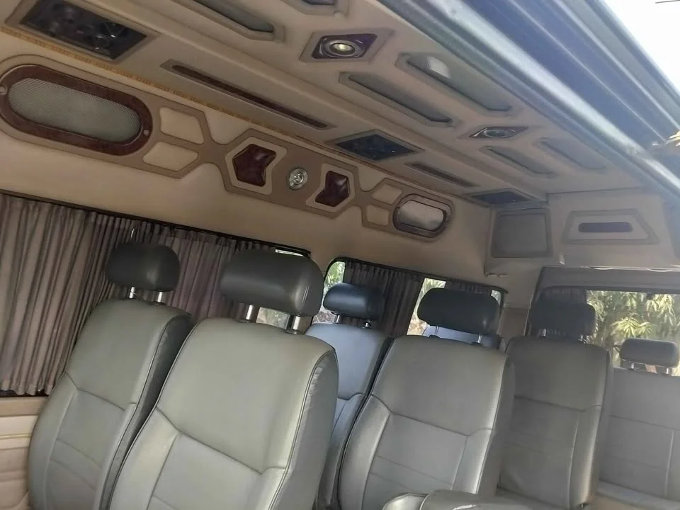 2004 Toyota Commuter IV (H100) 3