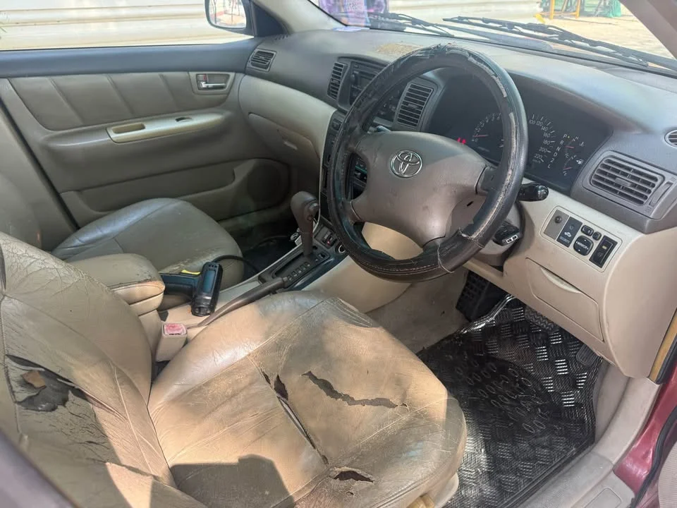 2004 Toyota Corolla Altis IX (E120) 3