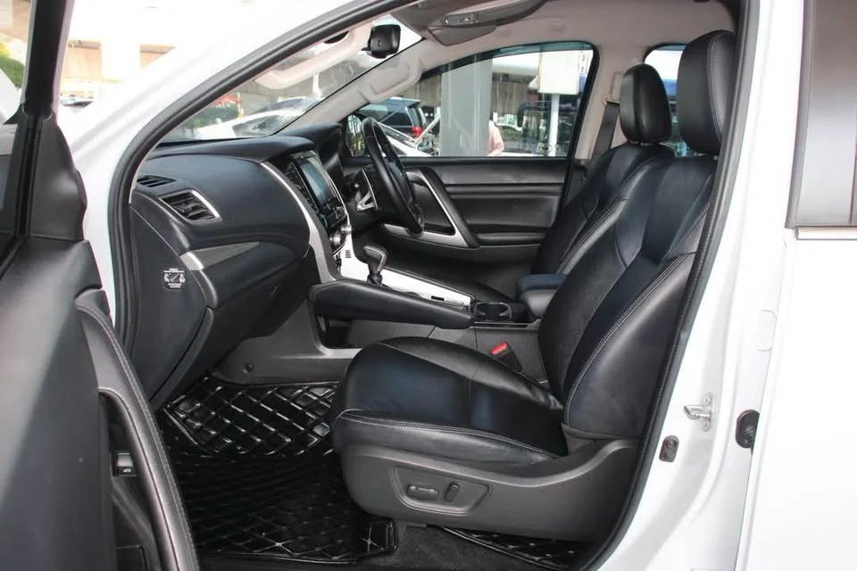 2020 Mitsubishi Pajero Sport III 2