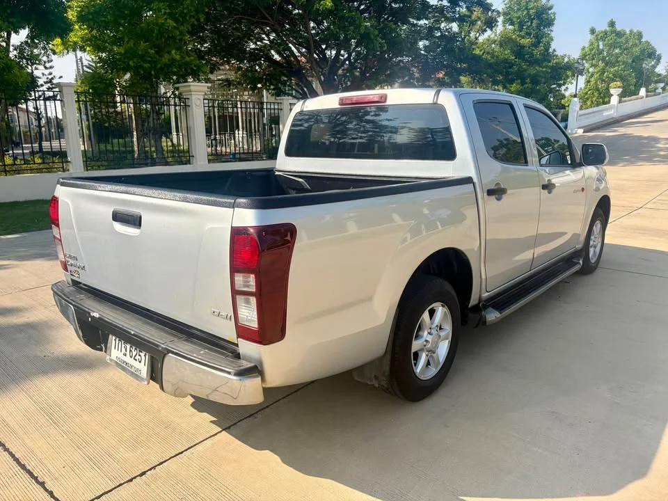 2012 Isuzu D-Max II (RT) 3