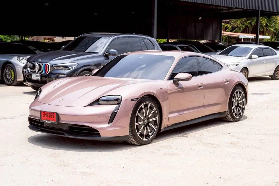 2021 Porsche Taycan 9J1 2