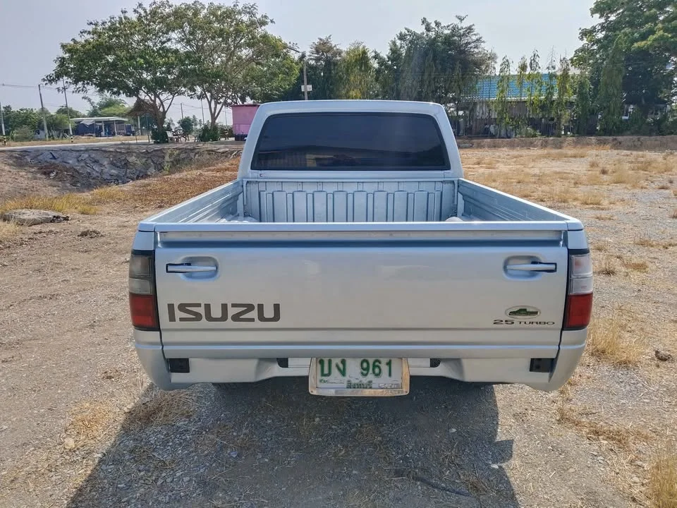 1997 Isuzu Faster Dragon Eyes III 2