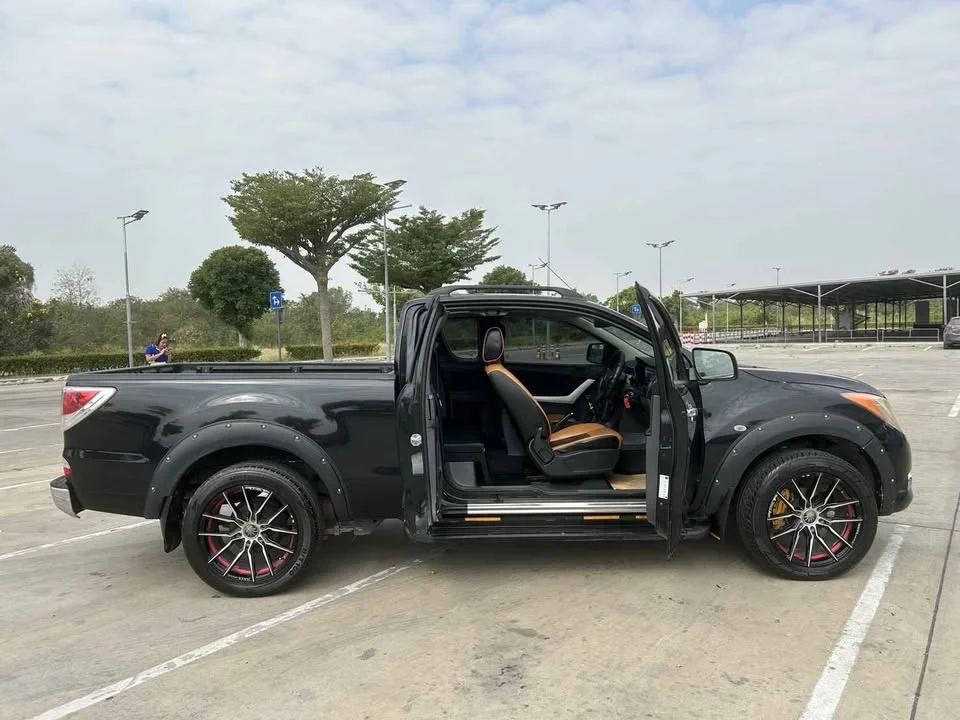 2014 Mazda BT-Series II 3