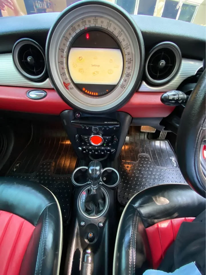 2011 Mini Clubman I 3