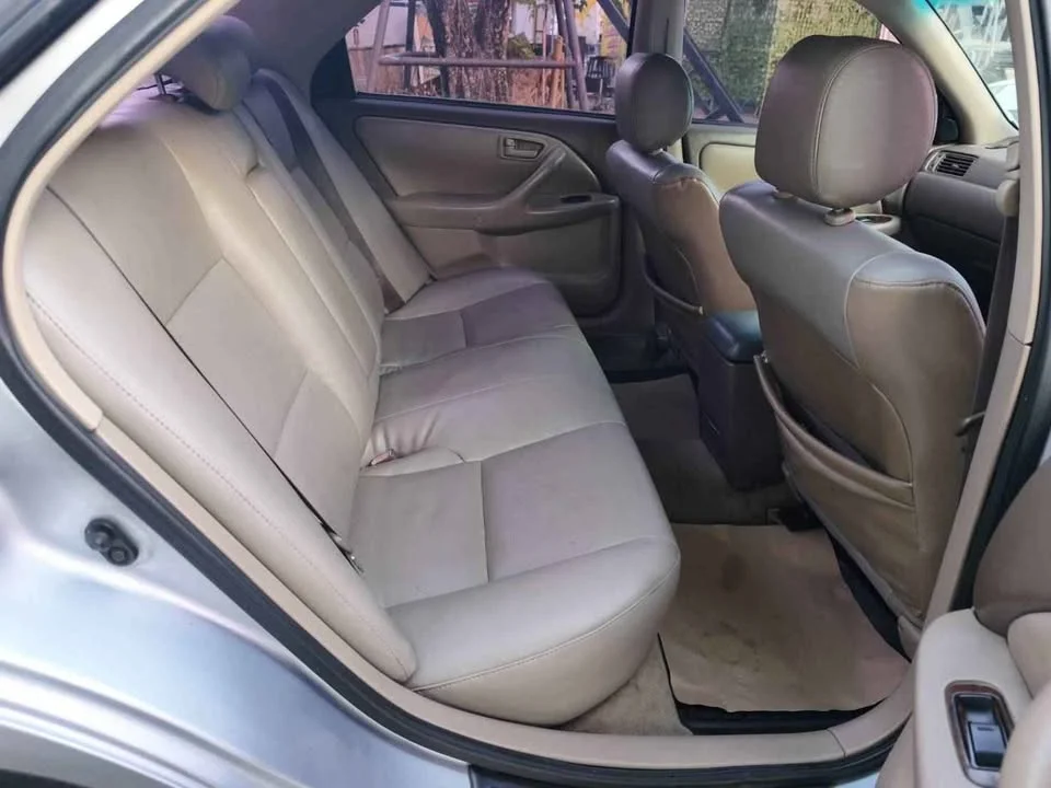 2001 Toyota Camry IV (XV20) 3