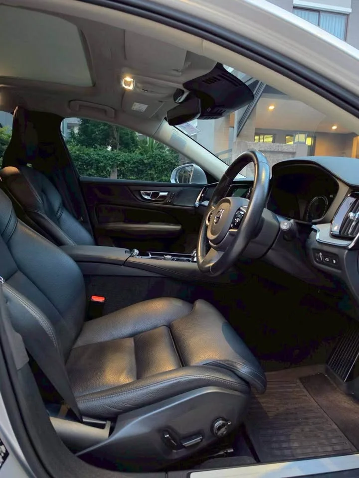 2021 Volvo V60 II 2