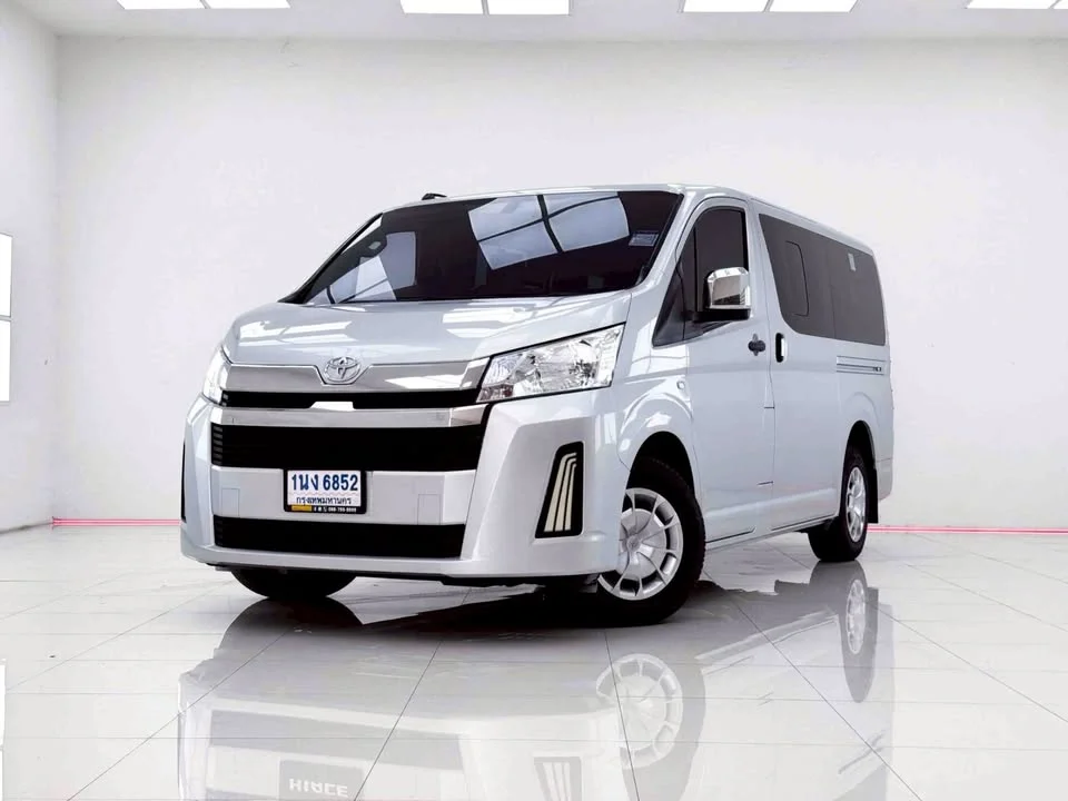2022 Toyota HiAce VI (H300) 3