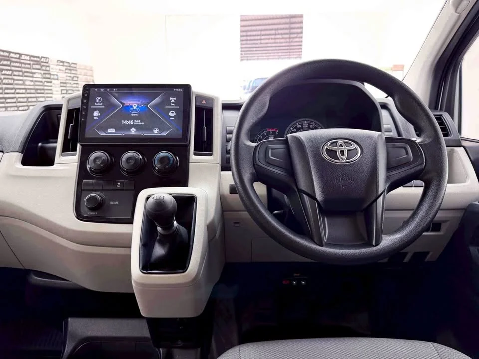 2022 Toyota HiAce VI (H300) 2
