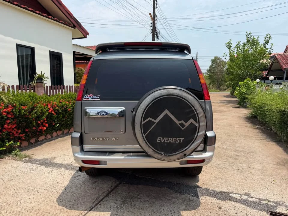 2005 Ford Everest I 3