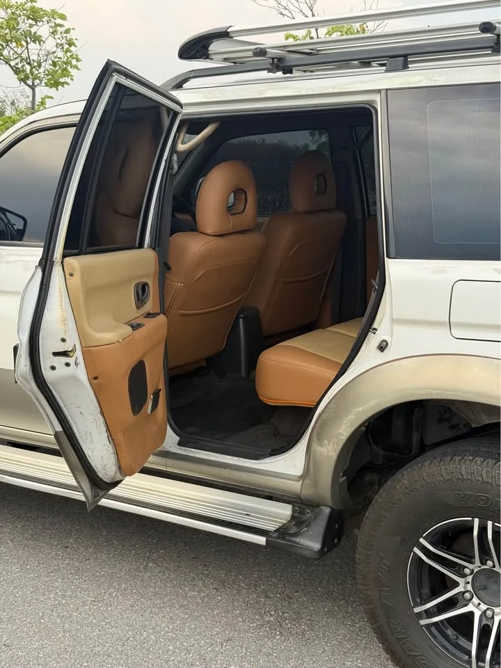 2002 Mitsubishi Strada G-Wagon 3
