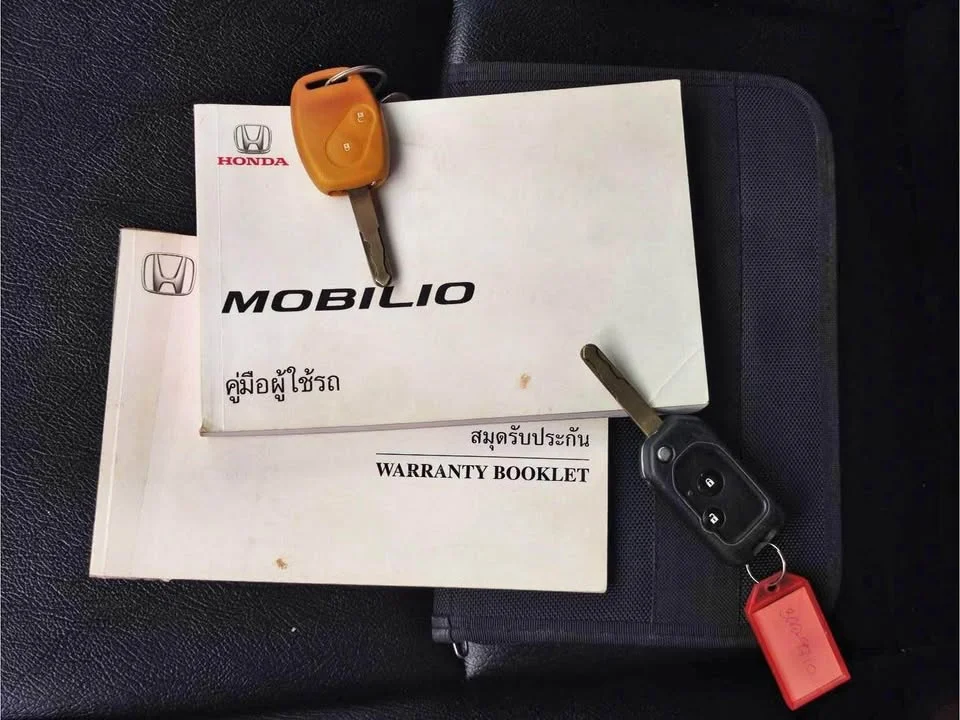 2015 Honda Mobilio II 2