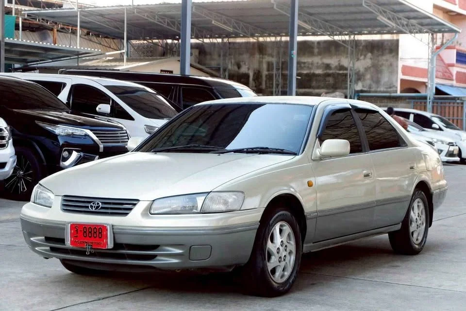 2000 Toyota Camry IV (XV20) 3