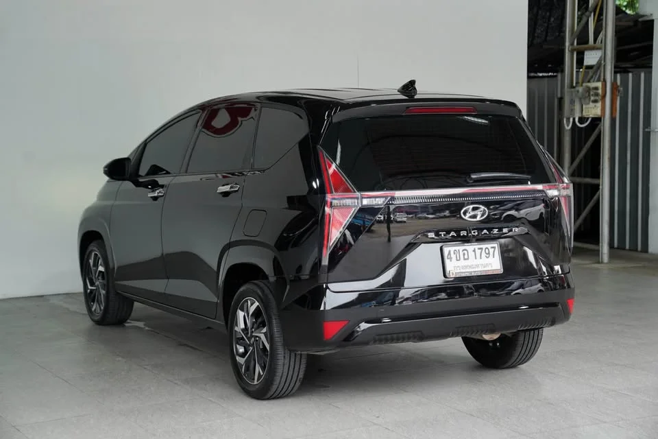 2023 Hyundai Stargazer KS 2