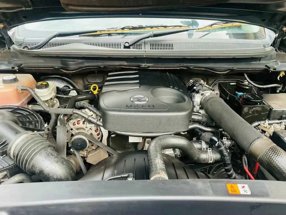 2014 Mazda BT-Series II 2