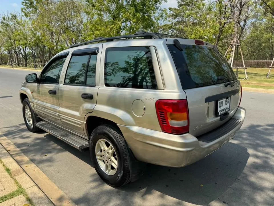 2000 Jeep Grand Cherokee WJ 2