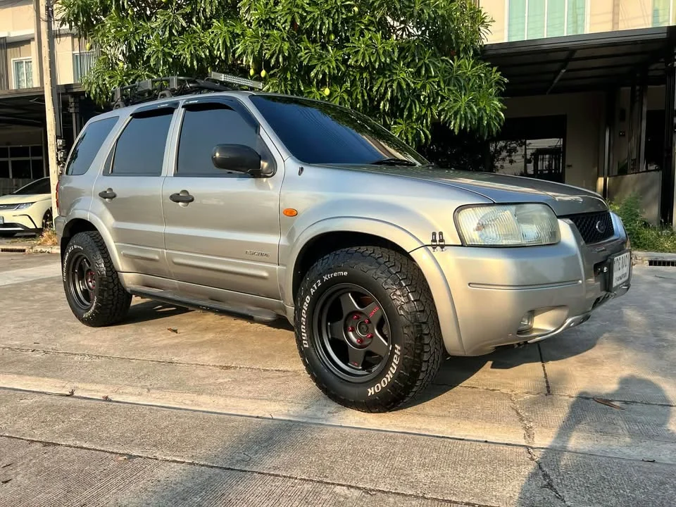 2004 Ford Escape I 2