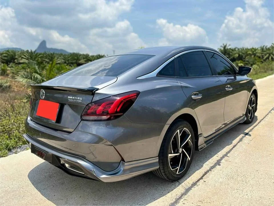 2022 MG 5 II 3