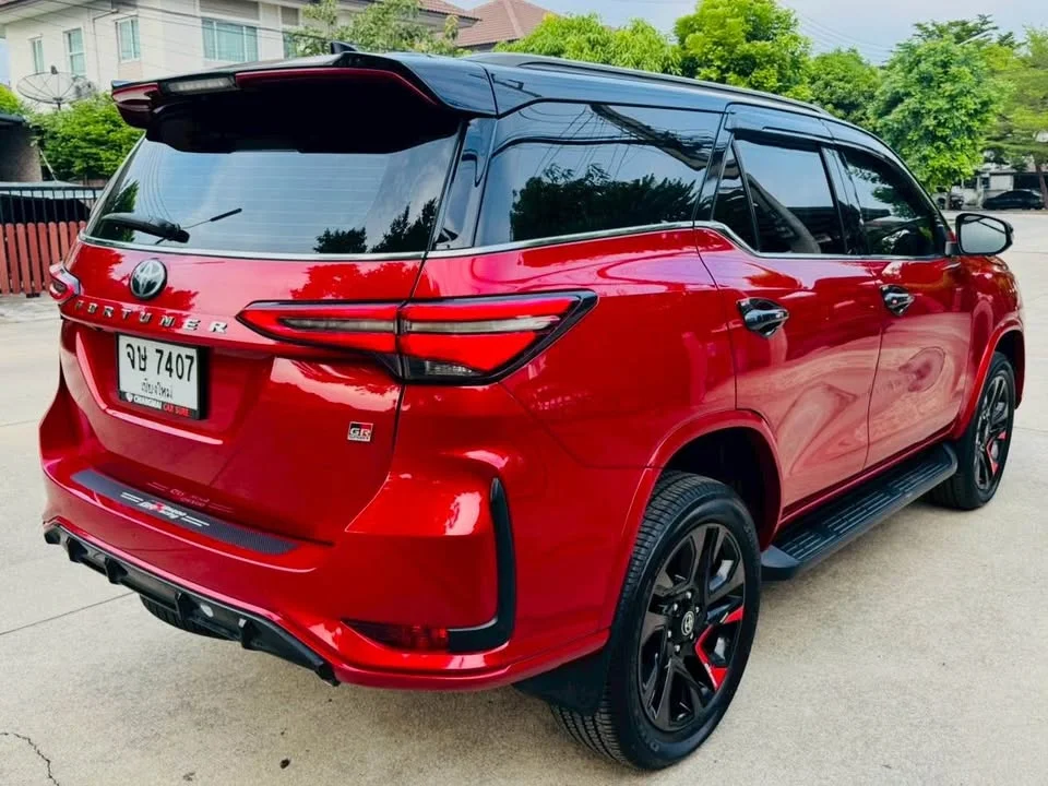 2022 Toyota Fortuner II 2