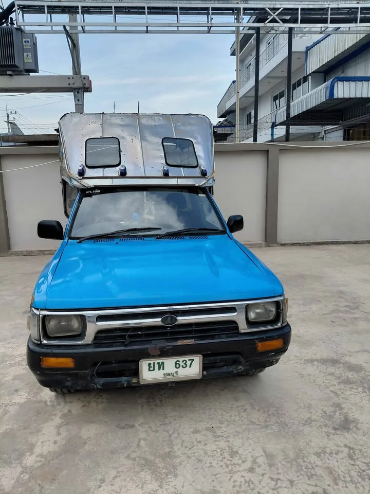 1997 Toyota Hilux Mighty-X V 3