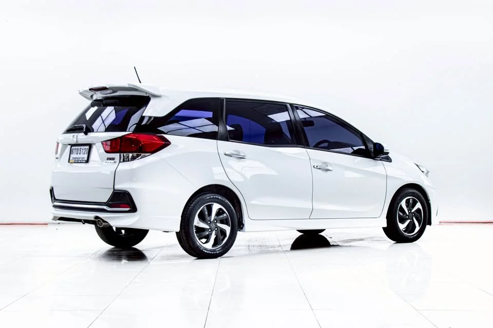 2017 Honda Mobilio II 2