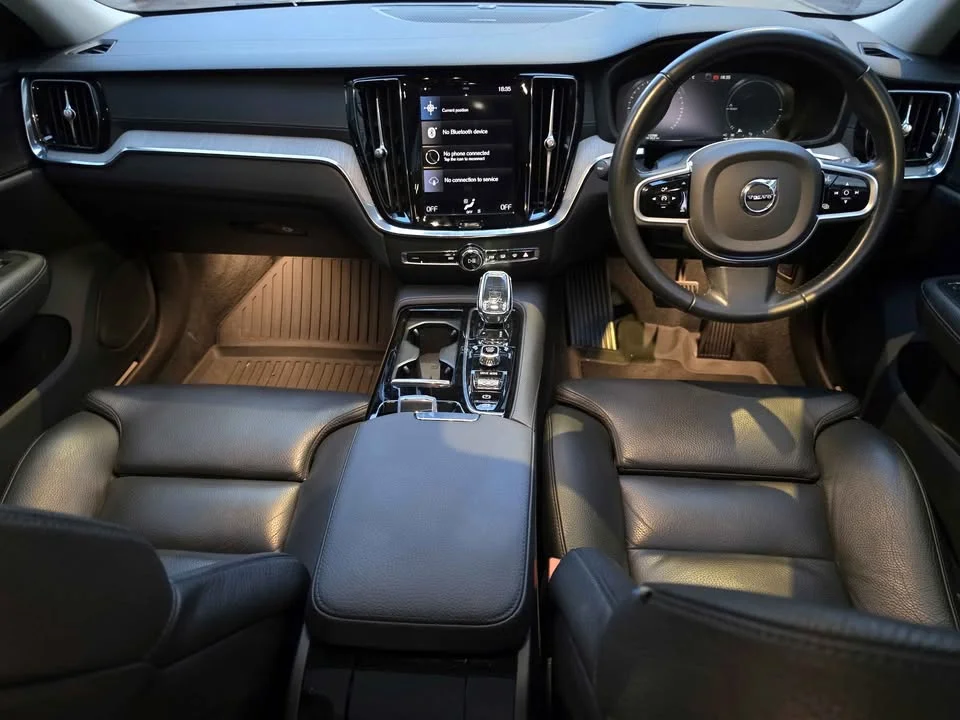 2021 Volvo V60 II 2