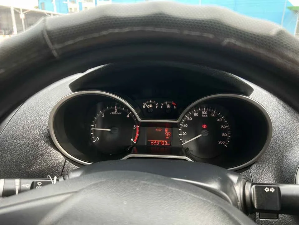 2014 Mazda BT-Series II 2