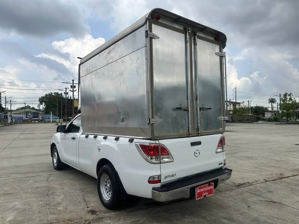 2013 Mazda BT-Series II 2