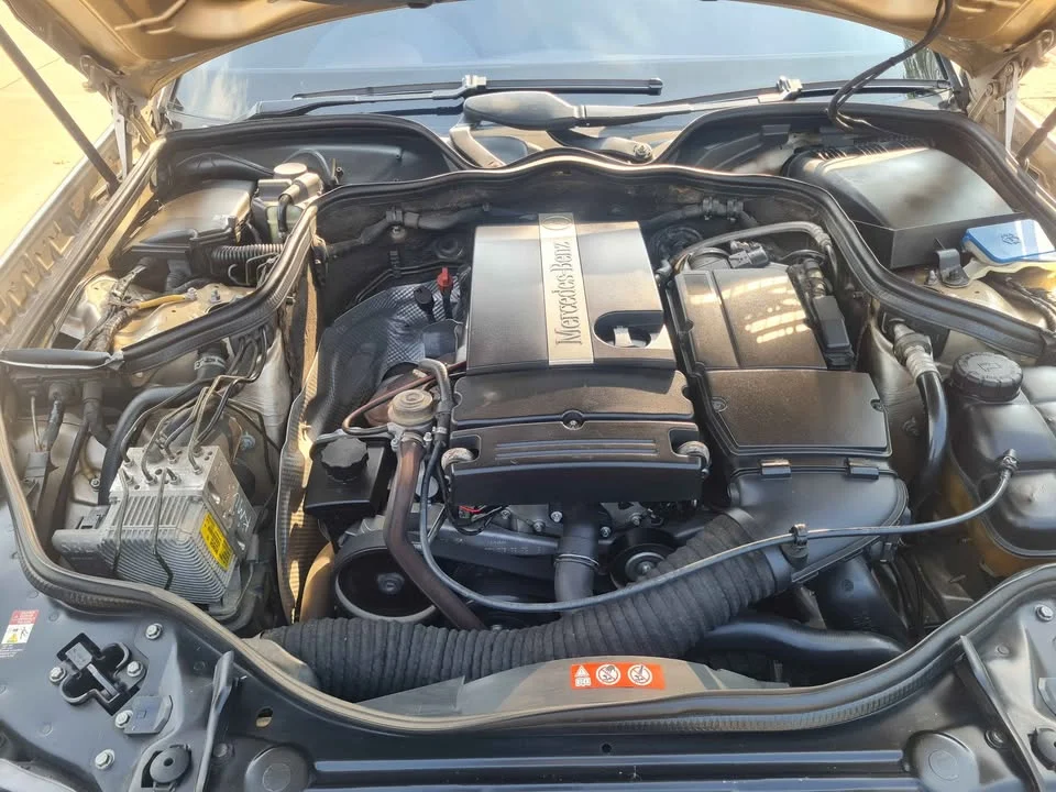 2005 Benz E-Class W211 2