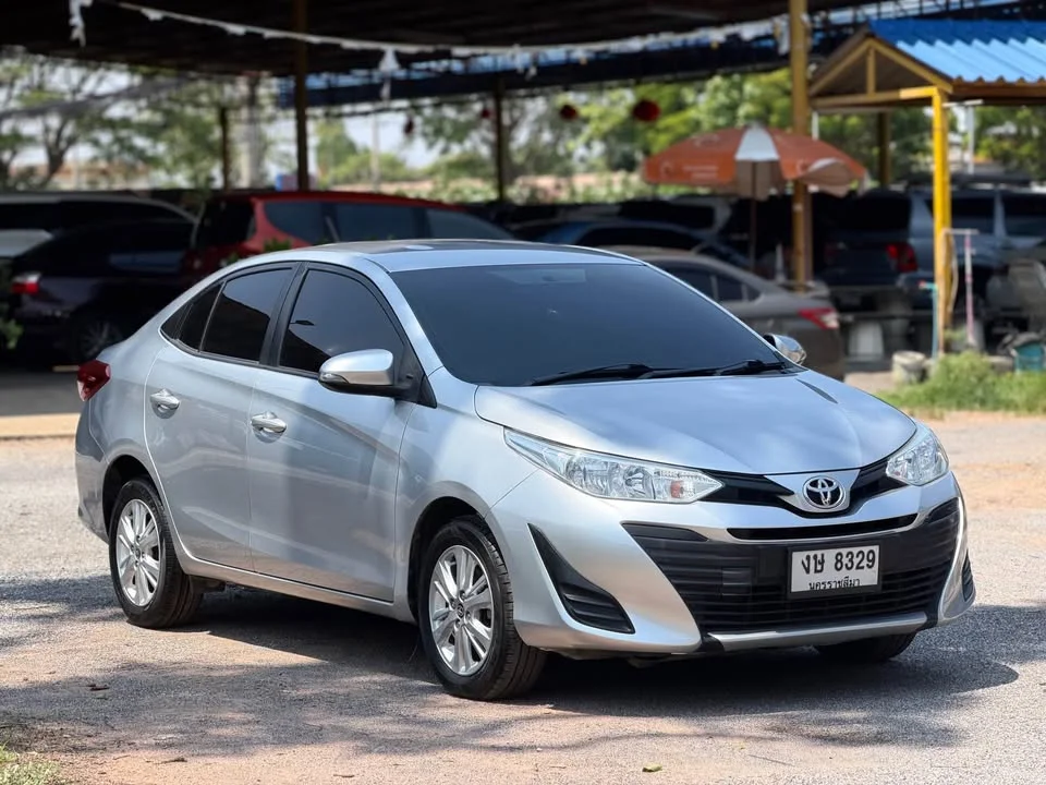 2018 Toyota Yaris ATIV III 3