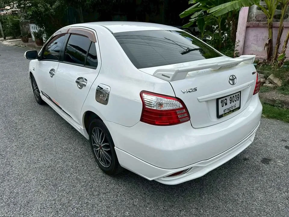 2013 Toyota Vios II 2